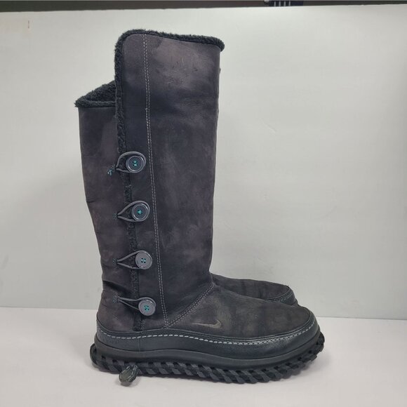 Nike Valenka 2 ACG Puddle Proof Women's Black Button Boots 375461-001 US Size 9 - Picture 1 of 11